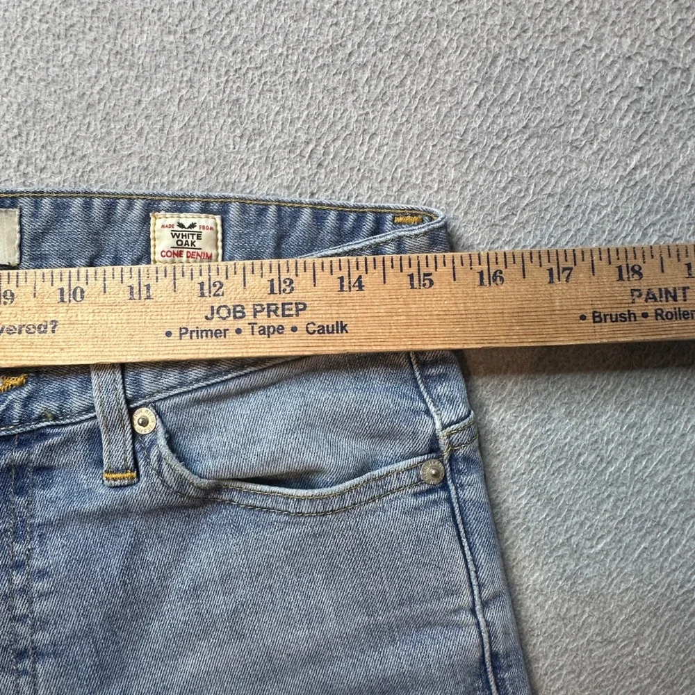 Calvin Klein Jeans Mens 30x32‎ Light Wash Slim White Oak Cone Denim Distressed